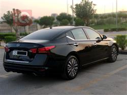 نيسان ألتيما